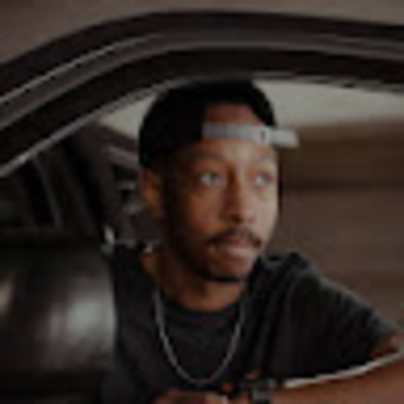 Meet your Posher, Matthew - Picture 1 of 1